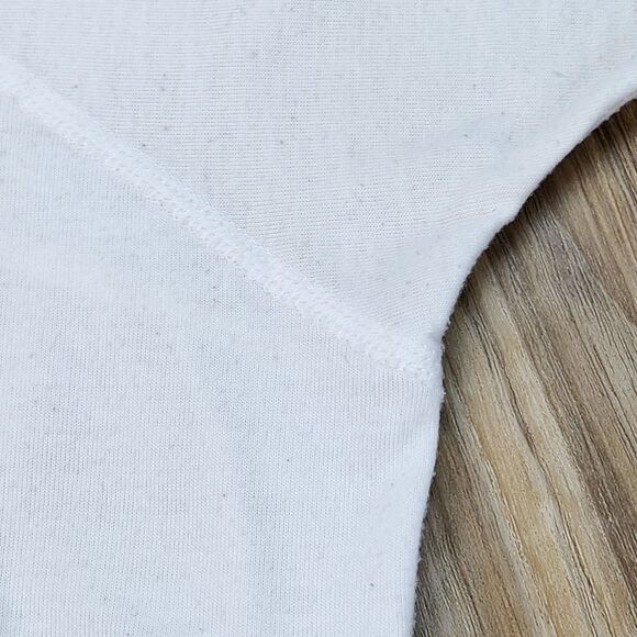 🐞Mountain Hardware White Vneck Hi-Low Short Sleeve Top Medium - Picture 11 of 11